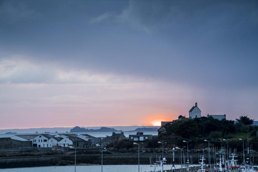 Hotel Mercure Roscoff Bord De Mer Exterior photo